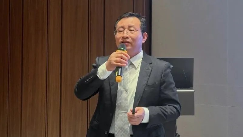 伊之密鋁合金半固態(tài)技術(shù)亮相2024年(第十二屆)中國壓鑄、擠壓鑄造、半固態(tài)加工年會(huì )