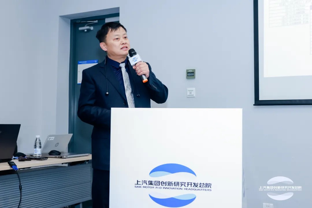 伊之密鎂合金半固態(tài)設備，助力開(kāi)啟新能源汽車(chē)20萬(wàn)噸級鎂應用